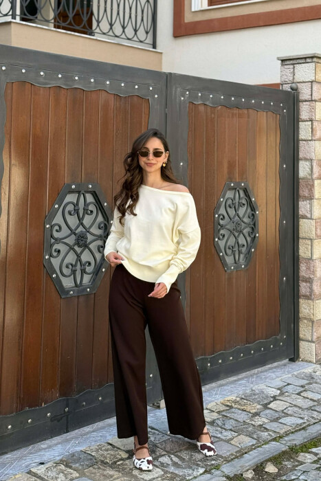 ONE COLOR SIMPLE WOMAN SWEATER CREAM/KREM - KLAUDIO FASHION