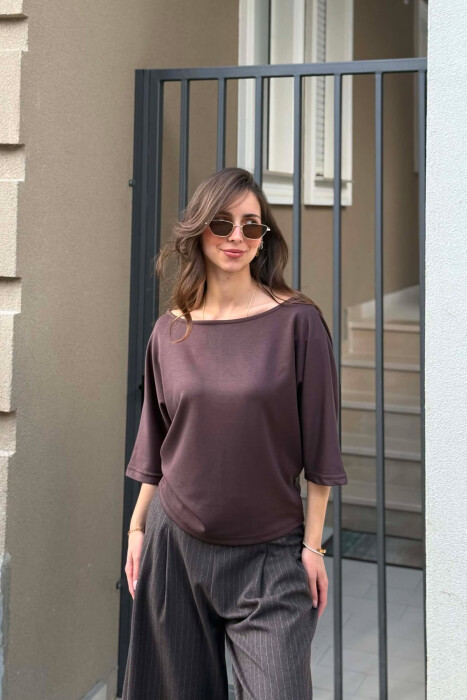 ONE COLOR SIMPLE WOMAN T-SHIRT BROWN/KAFE - KLAUDIO FASHION