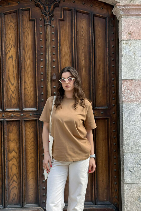 ONE COLOR SIMPLE WOMAN T-SHIRT + 6 PAIR SOCKS LIGHT BROWN/KAZB - 1