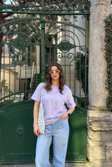 T-SHIRT I THJESHTE PER FEMRA NE NGJYRE LEJLA TE ZBARDHUR + 6 PALE ÇORAPE DHURATE 