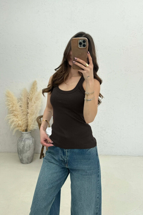 ONE COLOR SIMPLE WOMAN TANK TOP BROWN/KAFE 