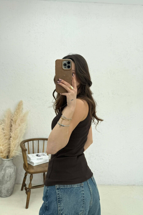 ONE COLOR SIMPLE WOMAN TANK TOP BROWN/KAFE - 2