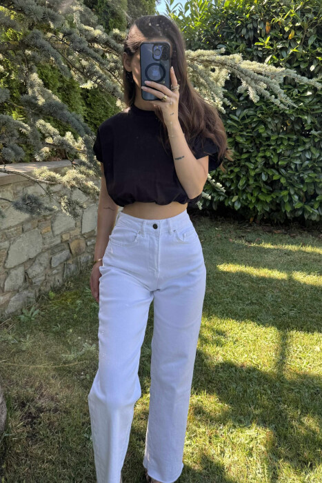 ONE COLOR SIMPLE WOMEN CROP TOP BLACK/ E ZEZE - KLAUDIO FASHION