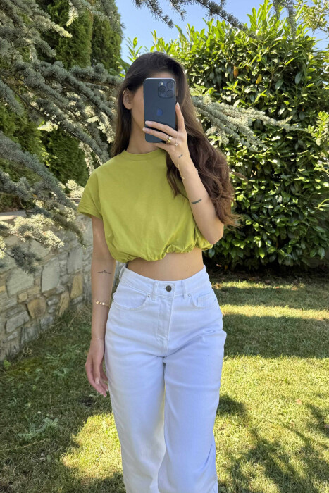 CROP NJË NGJYRËSH I THJESHTË PËR FEMRA NË NGJYRËN ULLI - KLAUDIO FASHION