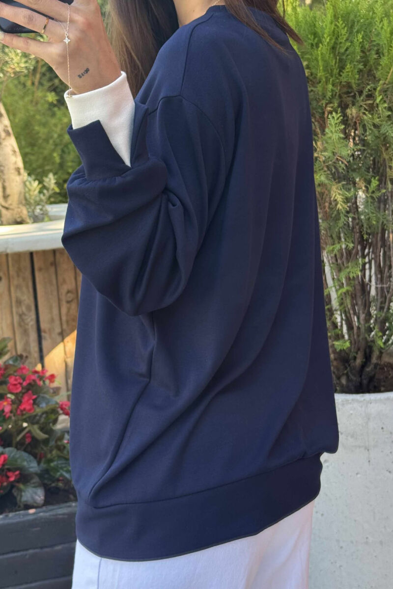 ONE COLOR SIMPLE WOMEN SWEATSHIRT DARK BLUE/BEE - 3