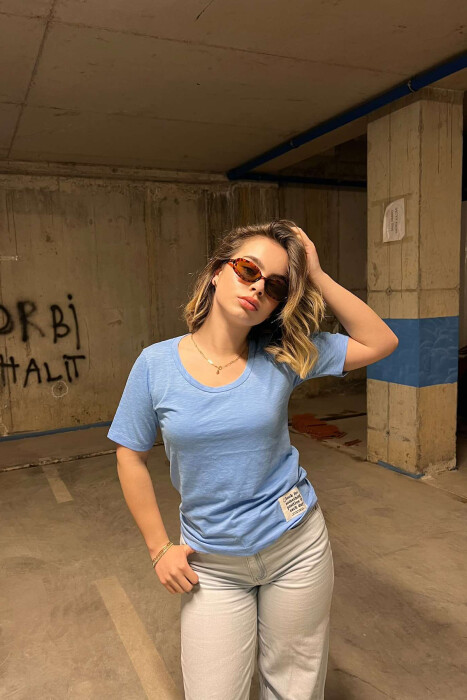 ONE COLOR SIMPLE WOMEN T-SHIRT LIGHTBLUE/BZ 