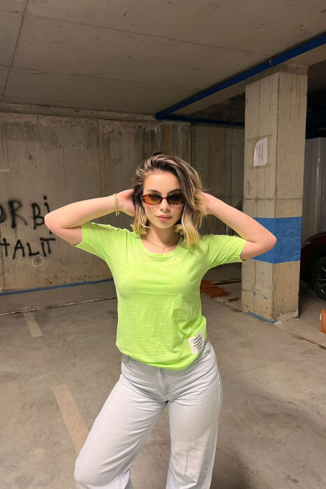 ONE COLOR SIMPLE WOMEN T-SHIRT NEON/NEON - 3