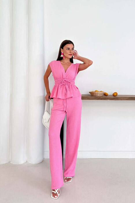 SET NJE NGJYRESH KANATJERE + PANTALLONA PER FEMRA NE NGJYRE ROZE 