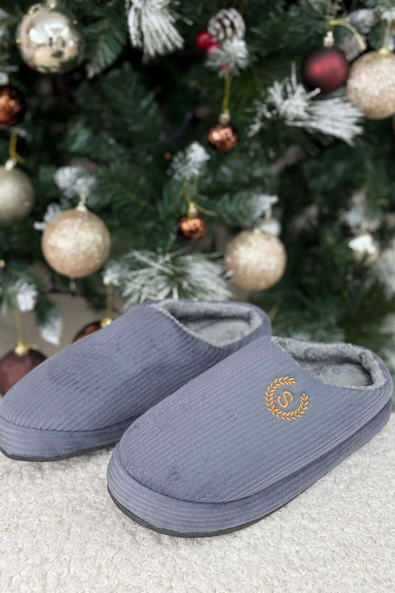 ONE COLOR TEDDY LINED MAN SLIPPERS GREY/GRI - 1