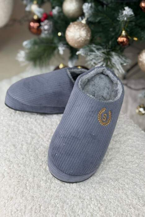 ONE COLOR TEDDY LINED MAN SLIPPERS GREY/GRI - 2