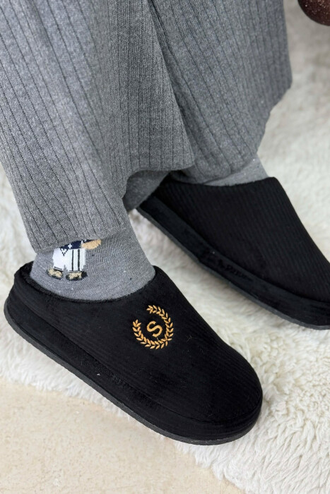 ONE COLOR TEDDY LINED WOMEN SLIPPERS BLACK/ E ZEZE - KLAUDIO FASHION