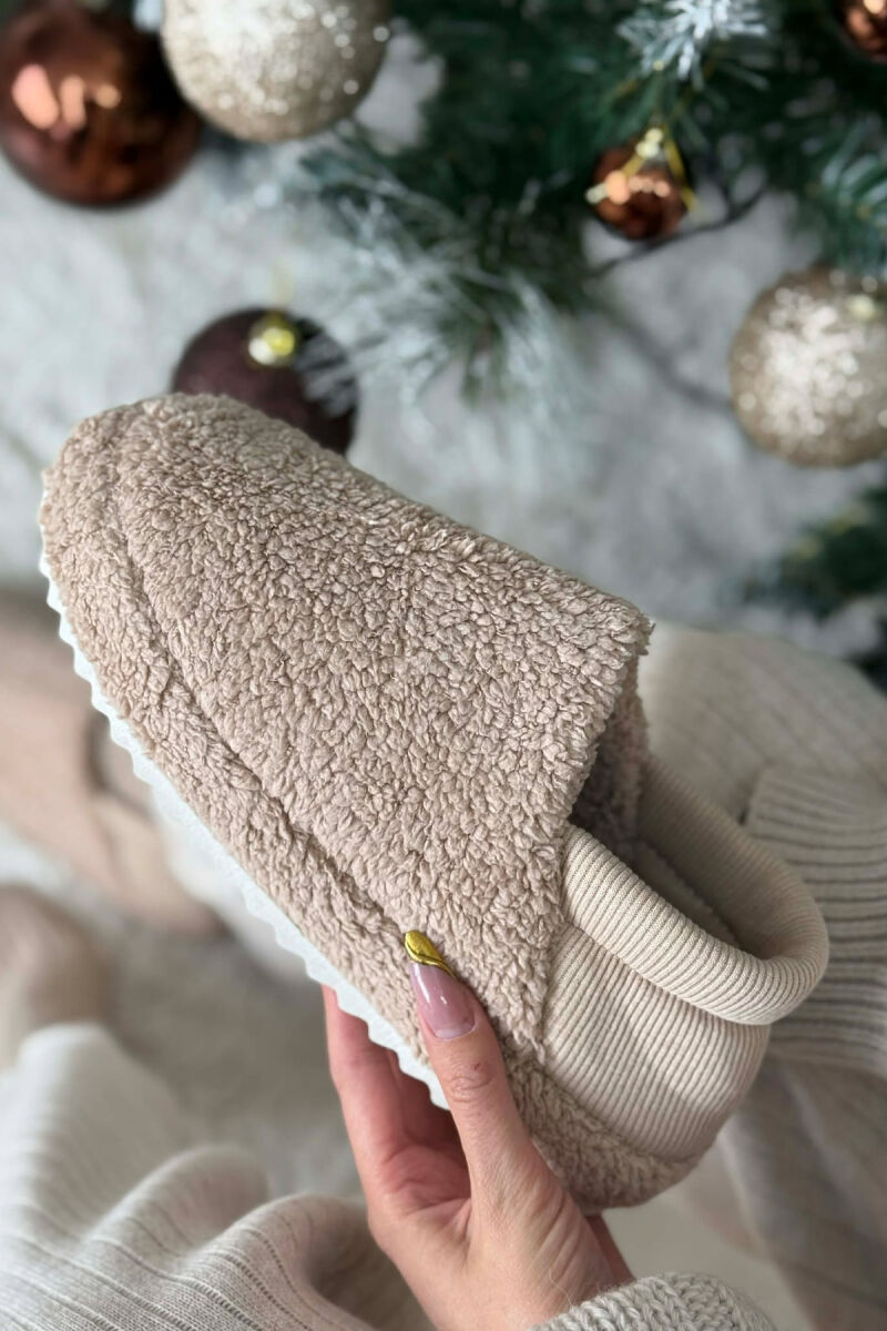 ONE COLOR TEDDY WOMEN SLIPPERS DARK BEIGE/BEZHE ERRET - 2