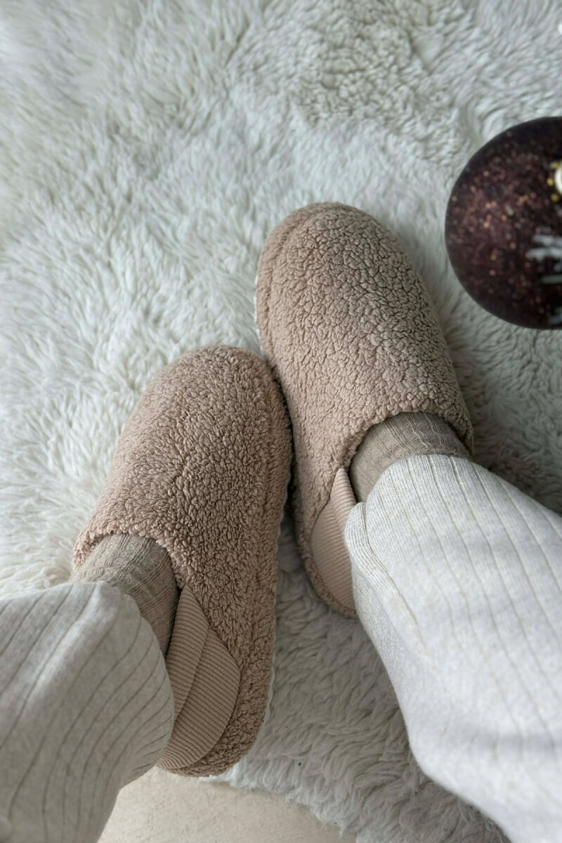 ONE COLOR TEDDY WOMEN SLIPPERS DARK BEIGE/BEZHE ERRET - 3