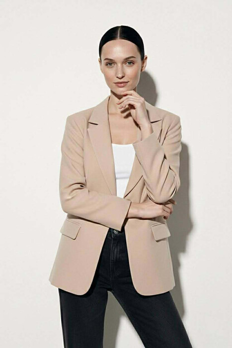 ONE COLOR TWO BUTTONS WOMAN JACKET BEIGE/BEZHE - KLAUDIO FASHION