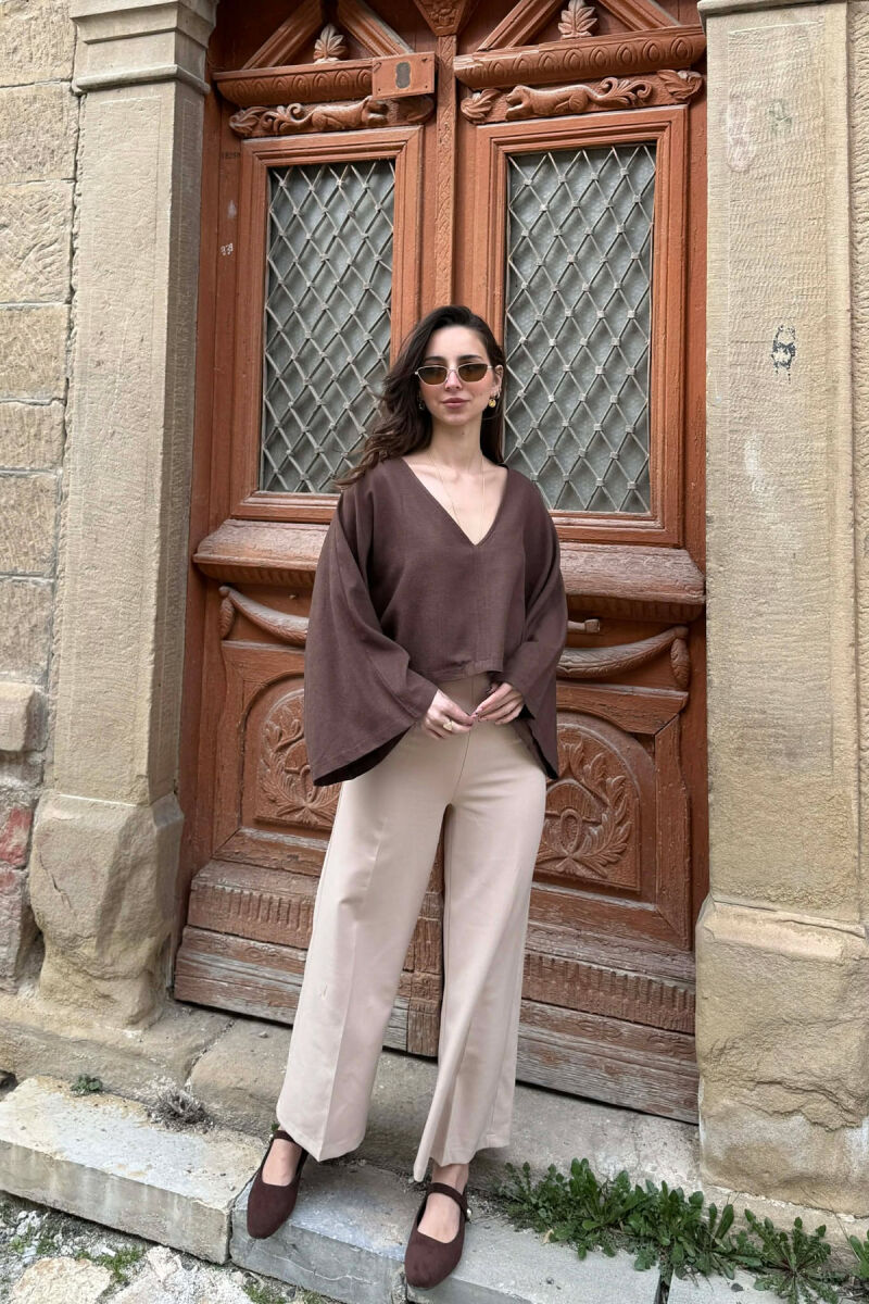 ONE COLOR V-NECK CROP WOMAN SWEATSHIRT BROWN/KAFE - 4