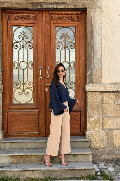 ONE COLOR V-NECK CROP WOMAN SWEATSHIRT DARK BLUE/BEE - 5