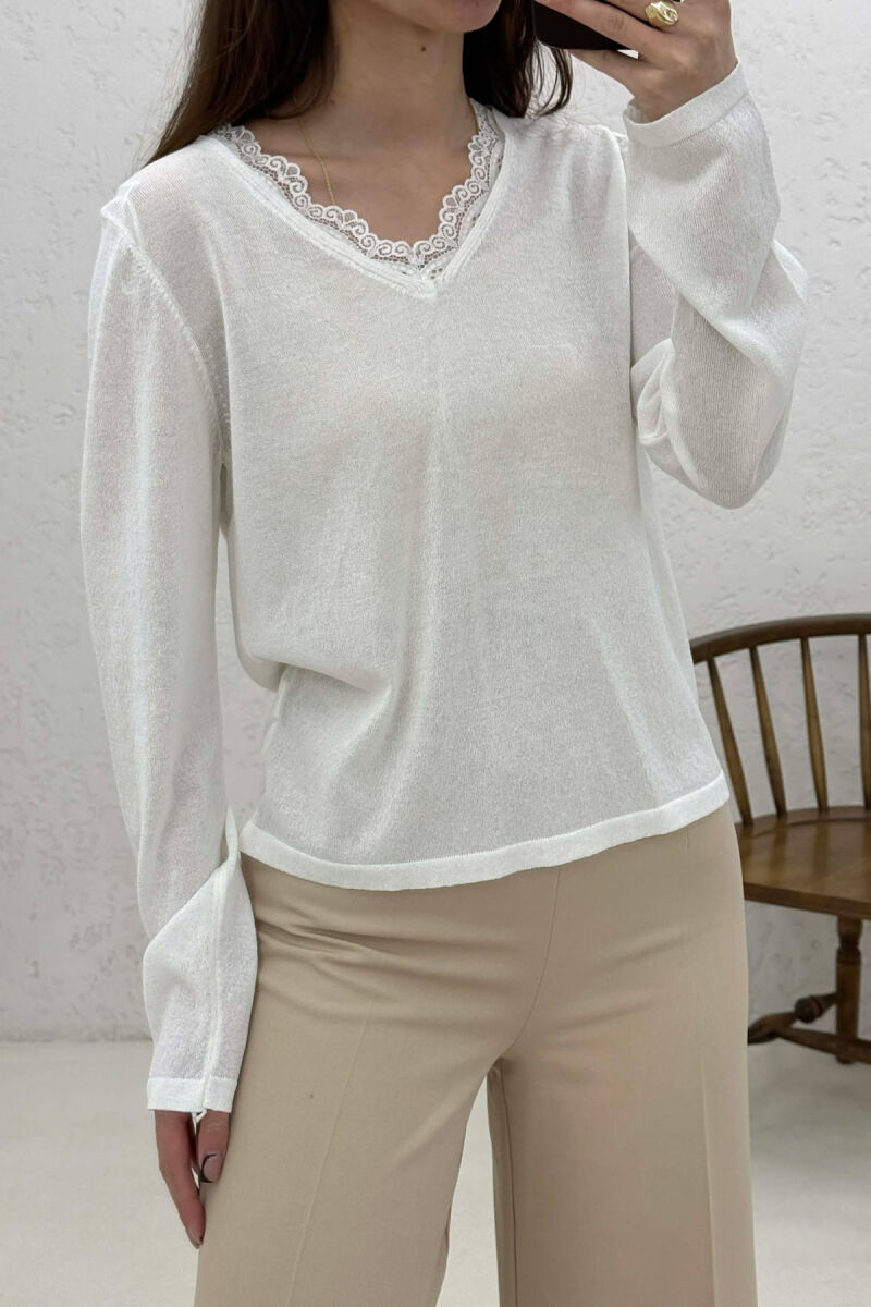 ONE COLOR V NECK WOMAN SWEATER WHITE-E BARDHE - 2
