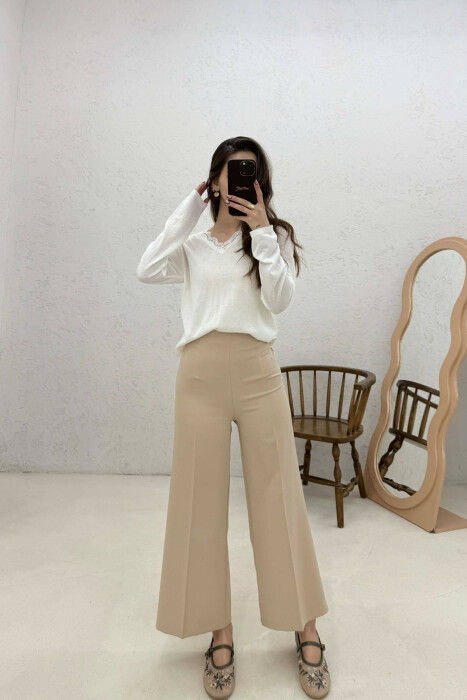 ONE COLOR V NECK WOMAN SWEATER WHITE-E BARDHE - 4