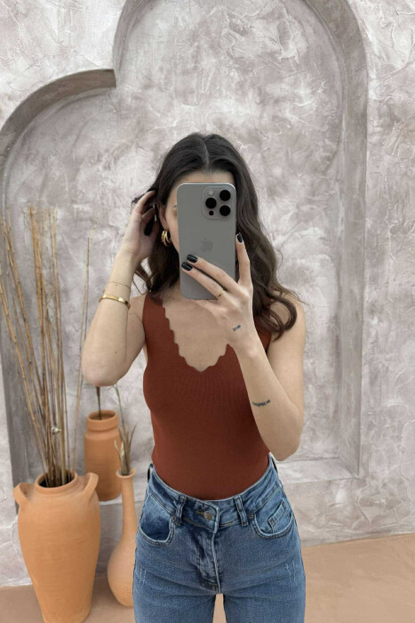 KANATJERE NJË NGJYRËSHE PËR FEMRA NË NGJYRËN KAFE - KLAUDIO FASHION