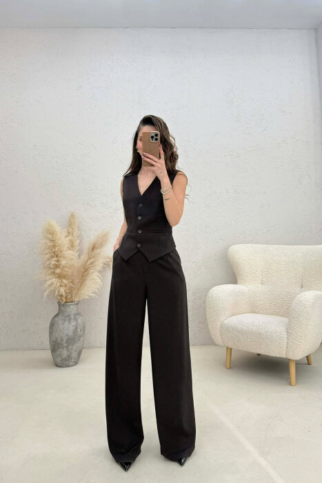 SET NJË NGJYRËSH PËR FEMRA NË NGJYRE KAFE TE ERRET - KLAUDIO FASHION