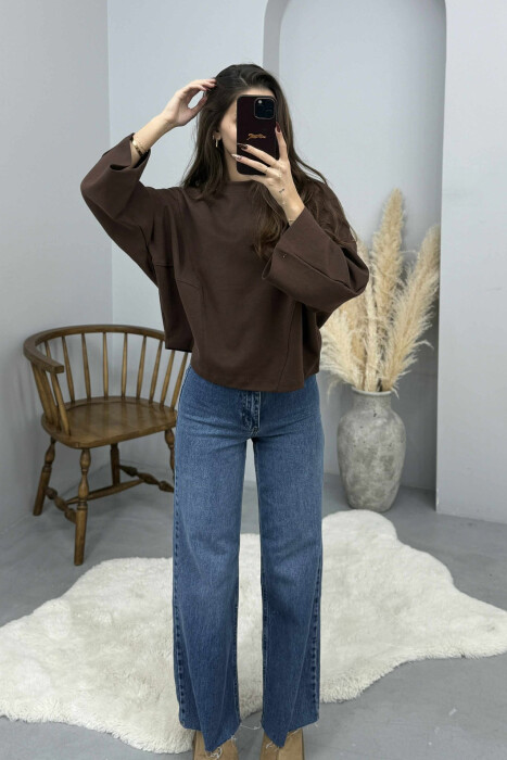 ONE COLOR WIDE ROUND NECK WOMEN SWEATSHIRT BROWN/KAFE - 3