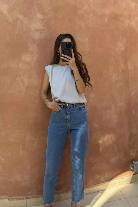 BLUZË NJËNGJYRËSHE PËR FEMRA NË NGJYRËN GRI 