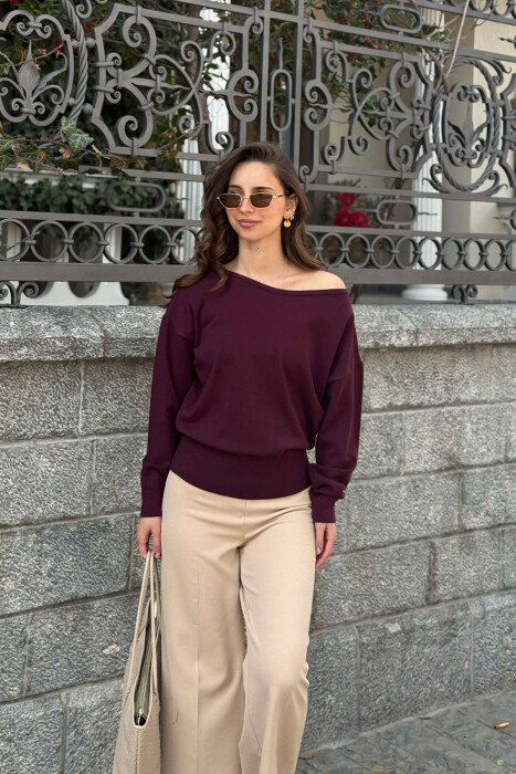 ONE COLOR WOMAN SWEATER BURGUNDY/VISHNJE - KLAUDIO FASHION
