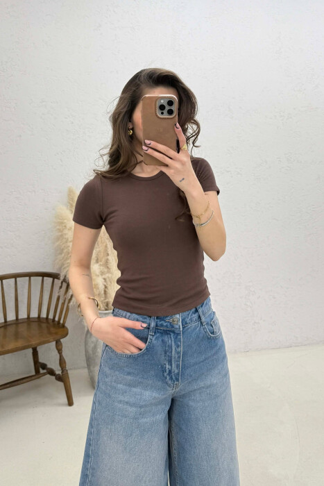 ONE COLOR WOMAN T-SHIRT DARK BROWN/KAFE ERRET - 1