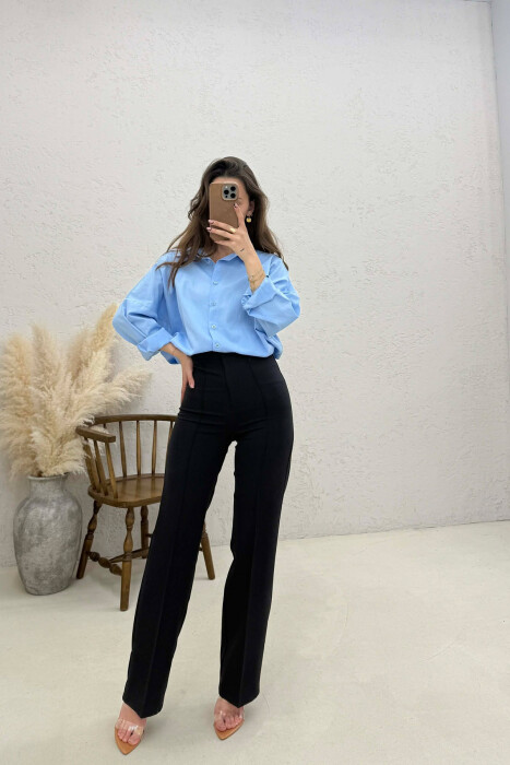 PANTALLONA TE THJESHTA NJE NGJYRESHE PER FEMRA NE NGJYRE BLU - 2