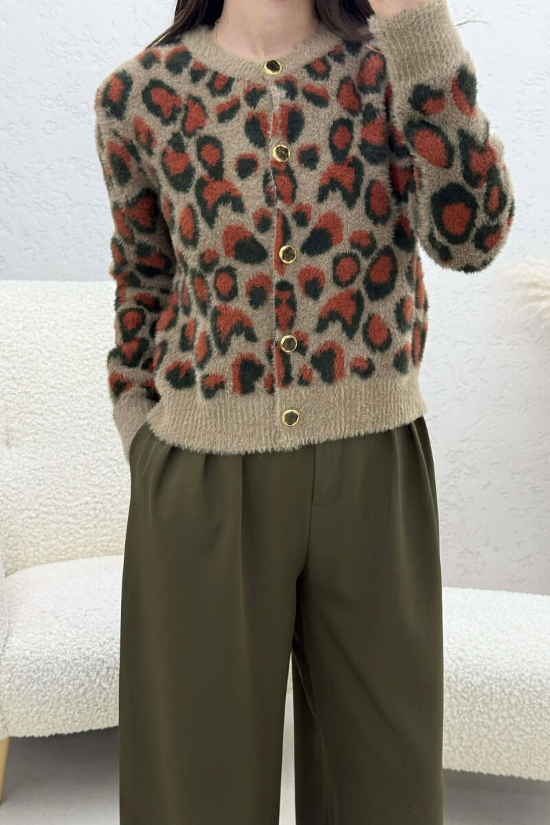 PULOVER E THURUR ME DIZAJNE LEOPARDI DHE ME KOPSA PER FEMRA NE NGJYRE KAFE - 3