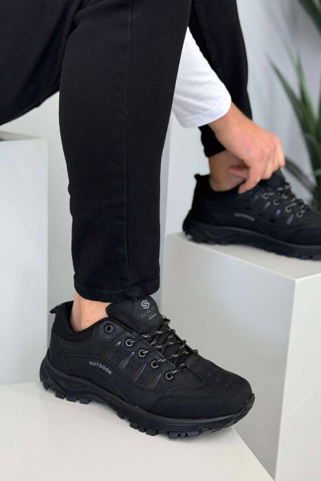 OUTDOOR TRAIL LACING MEN SNEAKERS BLACK/ E ZEZE - KLAUDIO FASHION