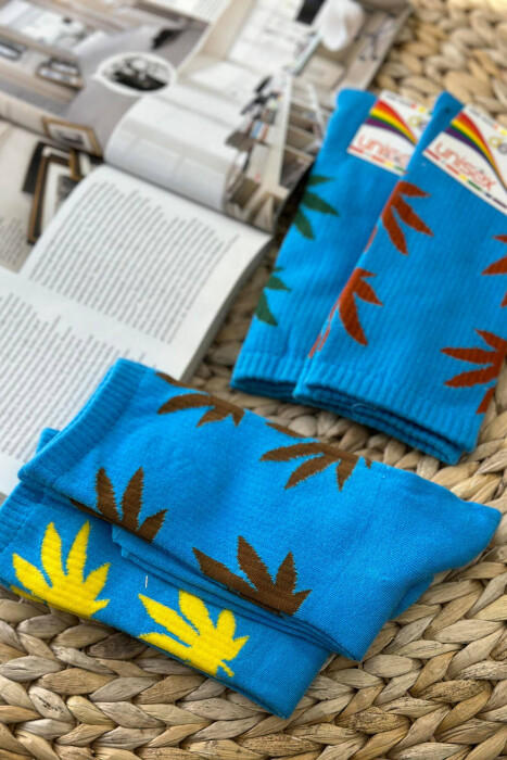 PAKETË ME KATËR PALË ÇORAPE UNISEX NË NGJYRËN BLU - 4