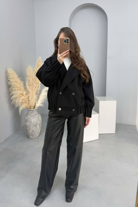 PALLTO E THJESHTE NJE NGJYRESHE PER FEMRA NE NGJYRE TE ZEZE - 3