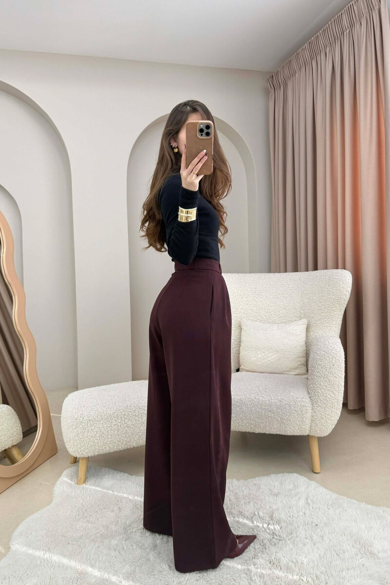 PANTALLONA TE GJERA NJE NGJYRESHE PER FEMRA NË NGJYRE VISHNJE TE ERRET - 3