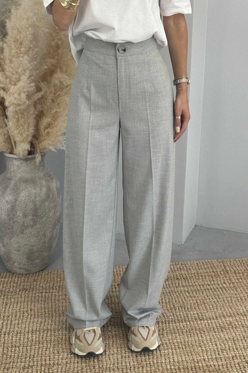 PANTALLONA TË THJESHTA PËR FEMRA NË NGJYRË GRI TË ZBARDHUR - 8