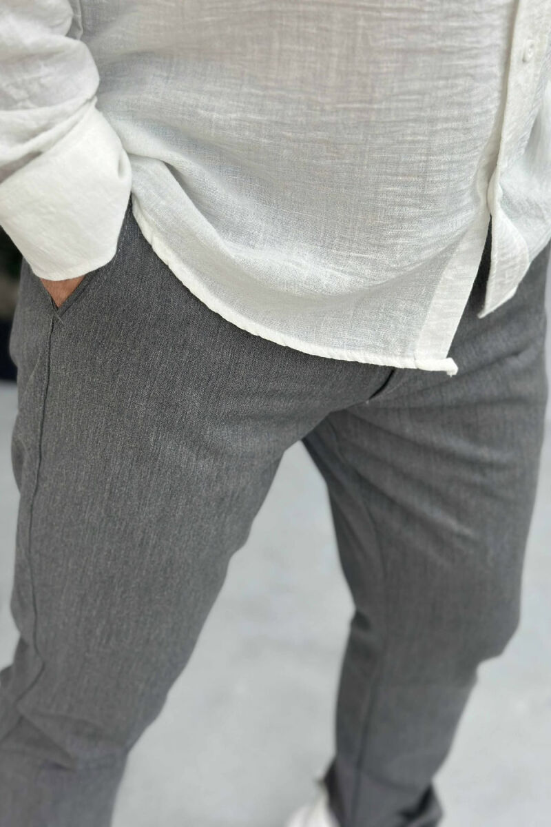 PANTALLONA KLASIKE NJË NGJYRËSHE PËR MESHKUJ NË NGJYRËN GRI - 2