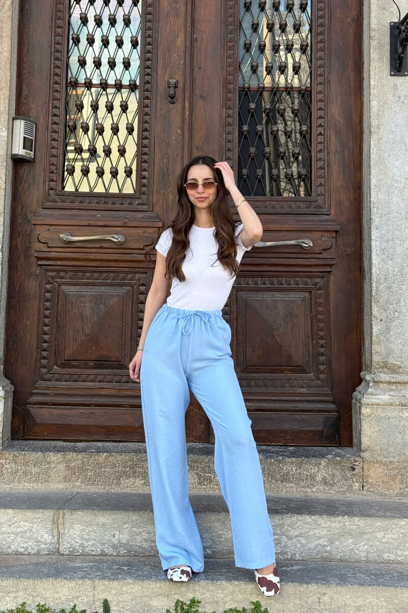 PANTALLONA ME BEL ELASTIK DHE ME DETAJIN E LIDHSEVE PER FEMRA NE NGJYRE BABY BLU - 2