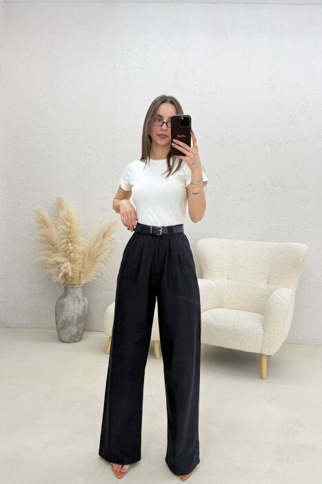 PANTALLONA ME RRIP PER FEMRA NE NGJYRE BLU - KLAUDIO FASHION