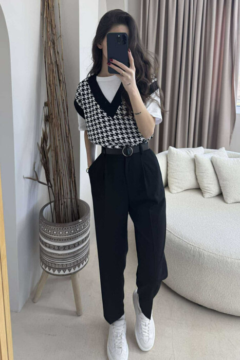 PANTALLONA ME RRIP PËR FEMRA NË NGJYRËN E ZEZË - 1