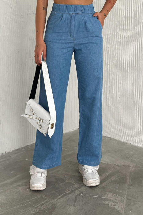 PANTALLONA NJË NGJYRËSHE ME BEL ELASTIK PËR FEMRA NË NGJYRË BLU E ZBARDHUR - 1