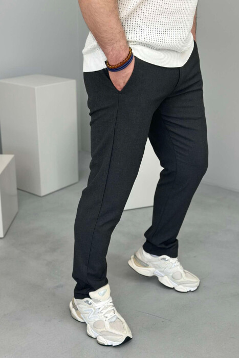 PANTALLONA NJË NGJYRËSHE ME DETAJIN E LIDHSES PËR MESHKUJ NË NGJYRËN GRI E ERRËT - 3