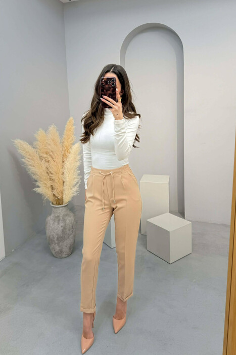 PANTALLONA NJE NGJYRESHE ME LIDHESE PER FEMRA NE NGJYRE BEZHE - 3