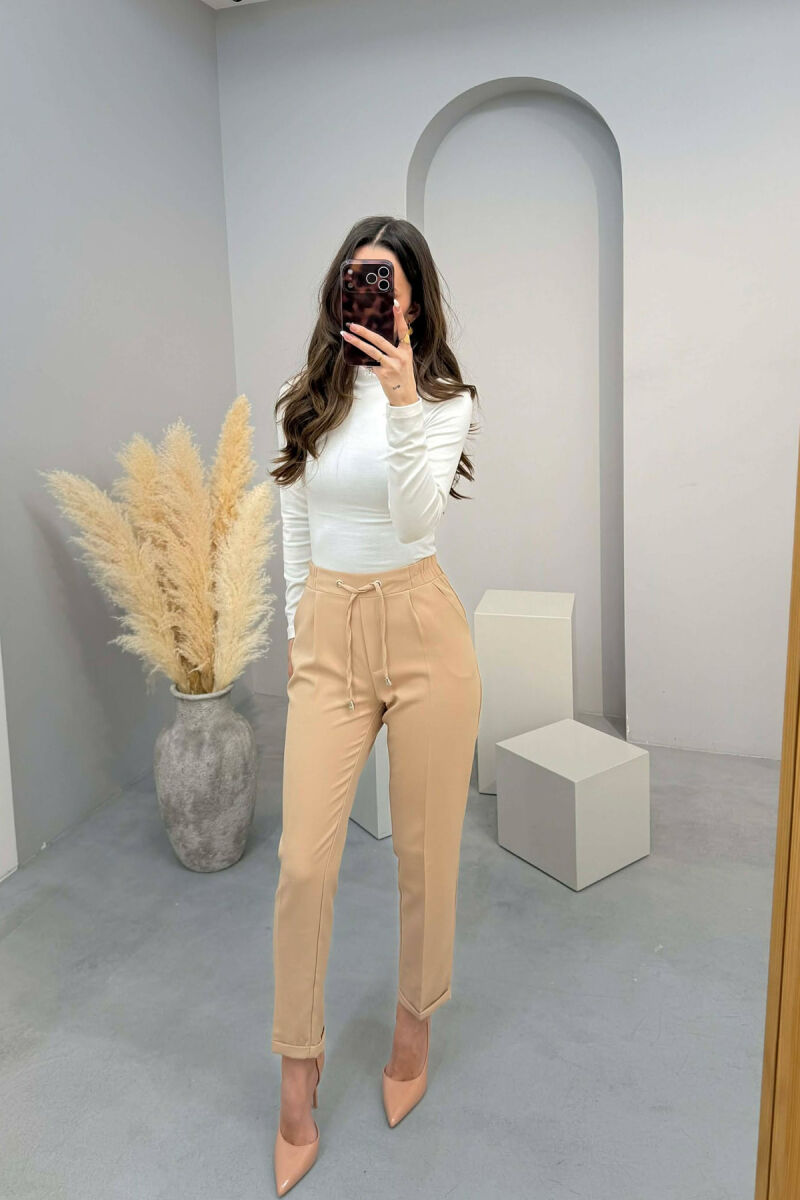 PANTALLONA NJE NGJYRESHE ME LIDHESE PER FEMRA NE NGJYRE BEZHE - 3