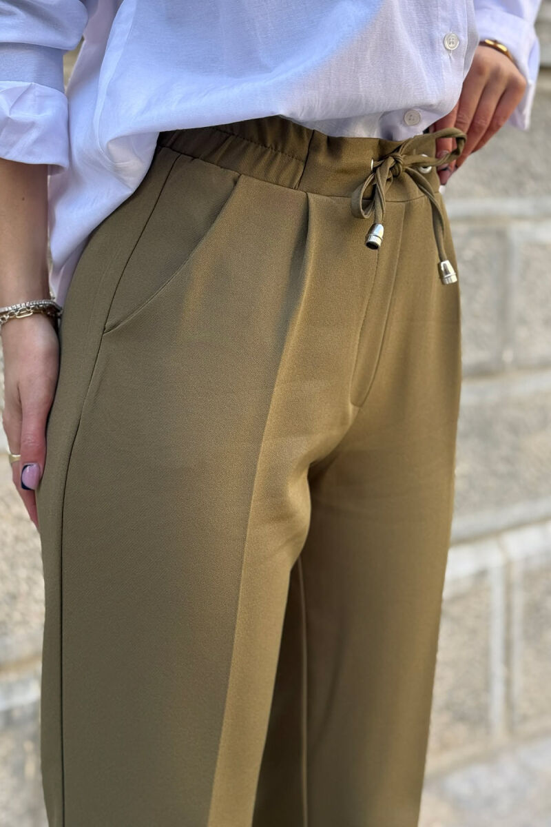 PANTALLONA NJE NGJYRESHE ME LIDHESE PER FEMRA NE NGJYRE ULLI - 4