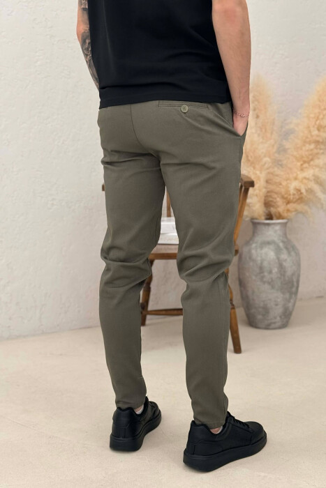 PANTALLONA NJE NGJYRESHE ME LIDHESE TEK BELI PER MESHKUJ NE NGJYRE JESHILE - 4