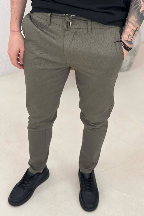 PANTALLONA NJE NGJYRESHE ME LIDHESE TEK BELI PER MESHKUJ NE NGJYRE JESHILE - 5