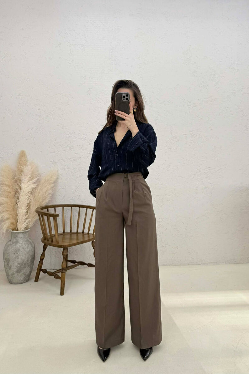 PANTALLONA NJË NGJYRËSHE TË GJERA PËR FEMRA NË NGJYRË KAFE - 1