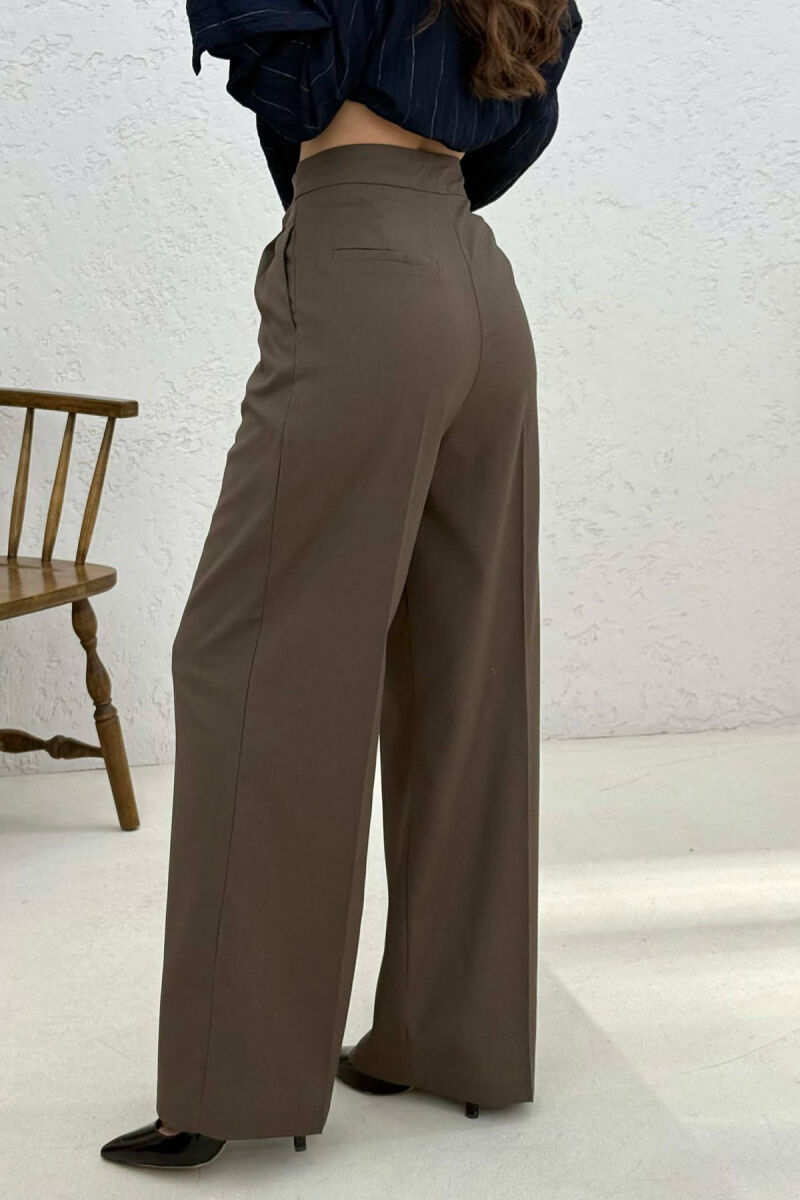 PANTALLONA NJË NGJYRËSHE TË GJERA PËR FEMRA NË NGJYRË KAFE - 3