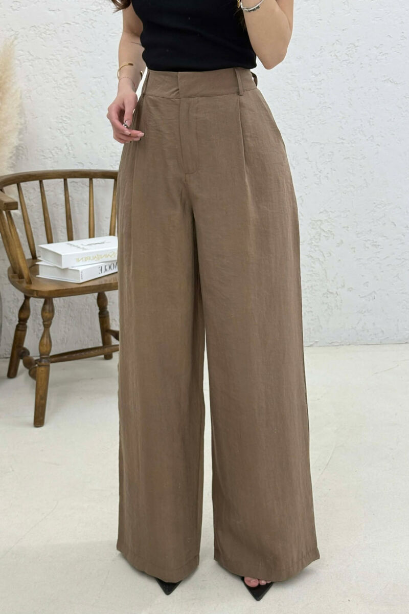 PANTALONA TE GJERA NJE NGJYRESHE PER FEMRA NE NGJYRE KAFE E ZBARDHUR - 4