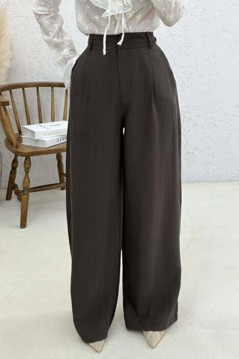 PANTALONA TE GJERA NJE NGJYRESHE PER FEMRA NE NGJYRE KAFE - 3